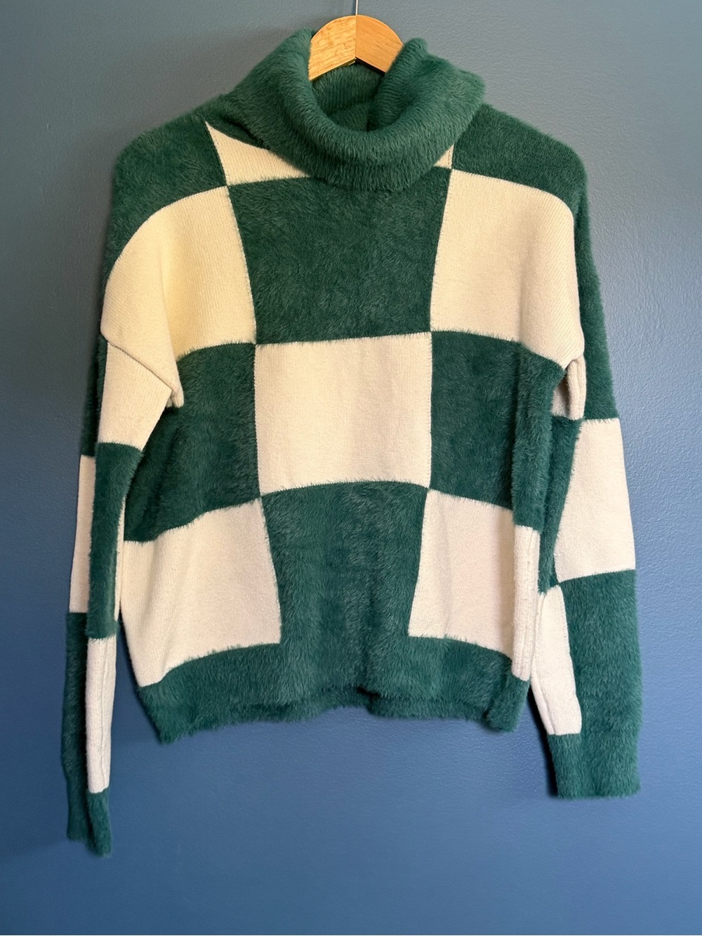 Kut from the Kloth Green & Cream Checkerboard Turtleneck Sweater Small